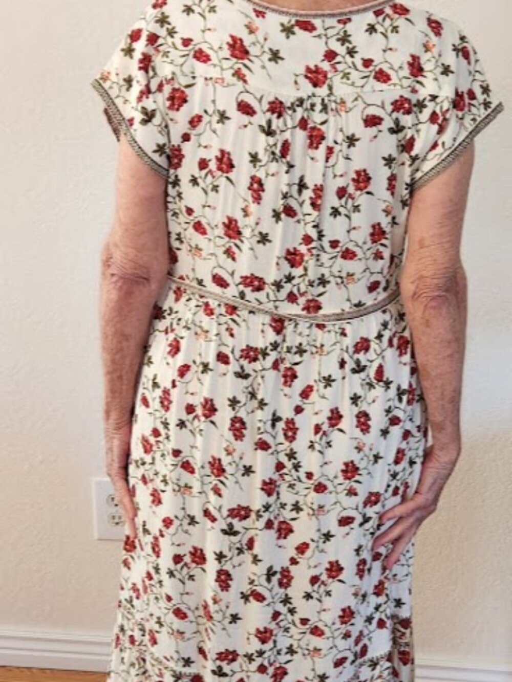Max Studio Floral Maxi Dress - Picture 9 of 9
